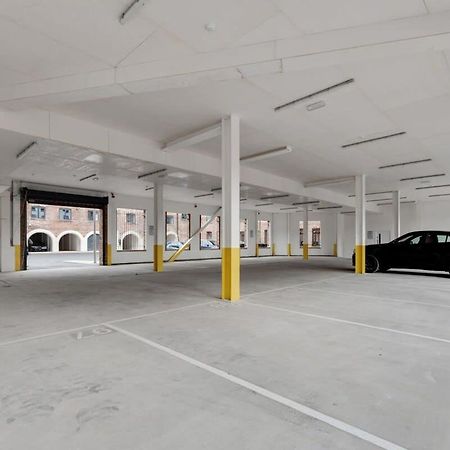1 Bed Modern Apartment In A Converted Mill Leeds  Exterior foto