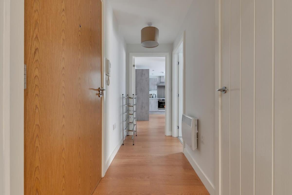 1 Bed Modern Apartment In A Converted Mill Leeds  Exterior foto